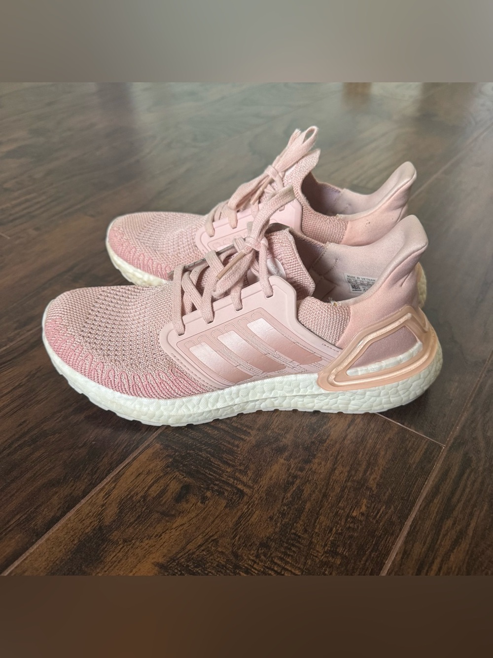 Adidas Ultraboost Pink Women's Running Shoes Size 8.5 - Picture 2 of 11